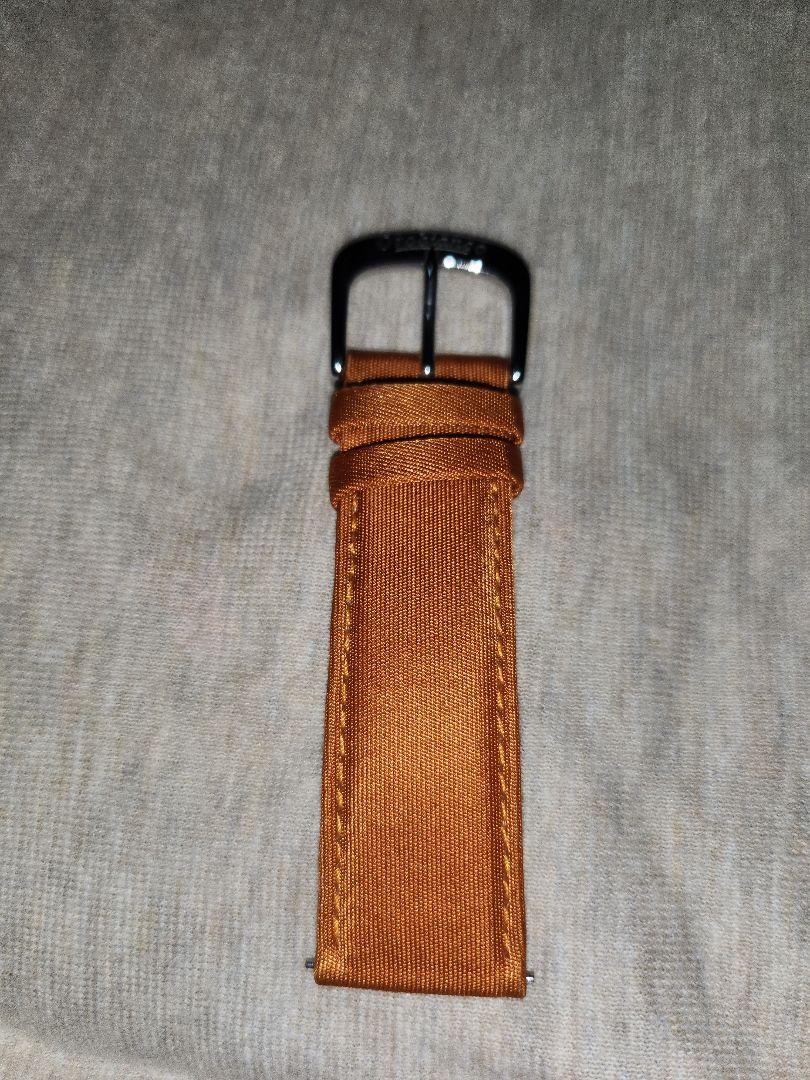 White gold Analog Mechanical (Manual) Men