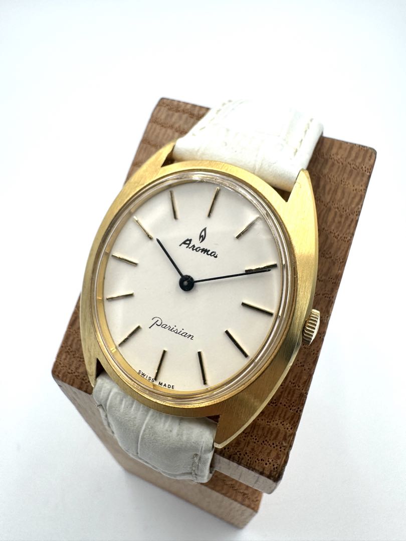 Aroma Analog Mechanical (Manual) Women Swiss Made Manual Winding Watch