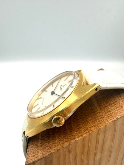 Aroma Analog Mechanical (Manual) Women Swiss Made Manual Winding Watch