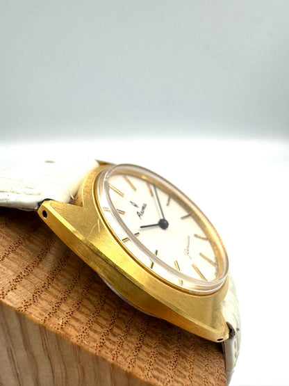 Aroma Analog Mechanical (Manual) Women Swiss Made Manual Winding Watch