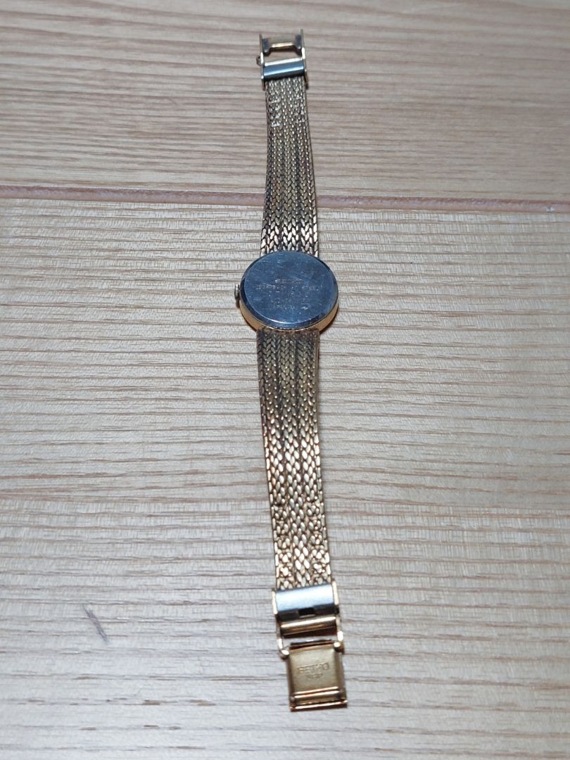 Seiko Analog Quartz Women