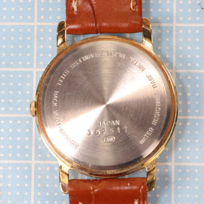 Seiko Alba V501-6B90 Analog Quartz Men Men'S Wristwatch Gold Tone Case Brown Leather Band