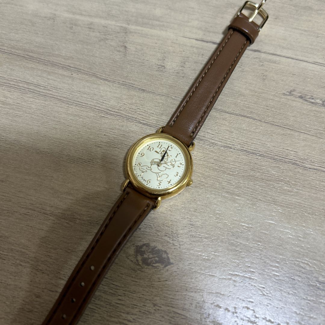 Seiko Alba Disney V501-6N10 Analog Mechanical (Manual) Women