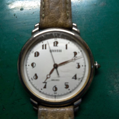 Seiko Nouveau 5P31-6A90 Analog Quartz Men