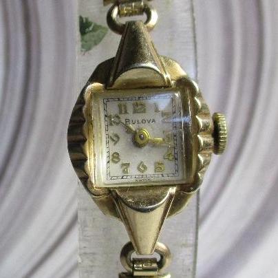 Bulova Analog Mechanical (Manual) Women