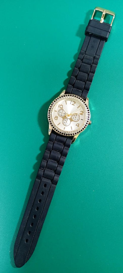 Ding Feng Analog Quartz Women