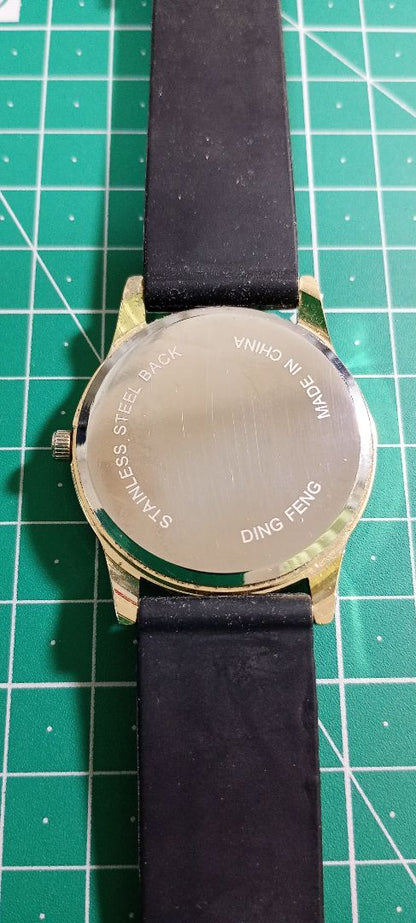 Ding Feng Analog Quartz Women