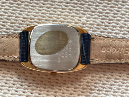 Seiko 2A22-5080 Analog Quartz Women