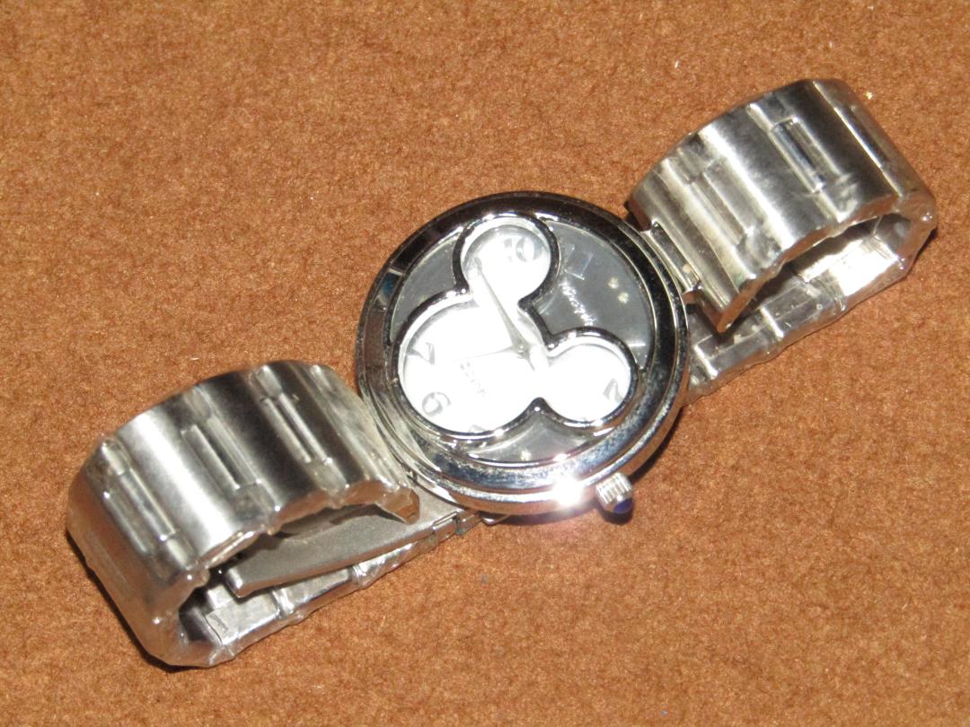Digital Quartz Men