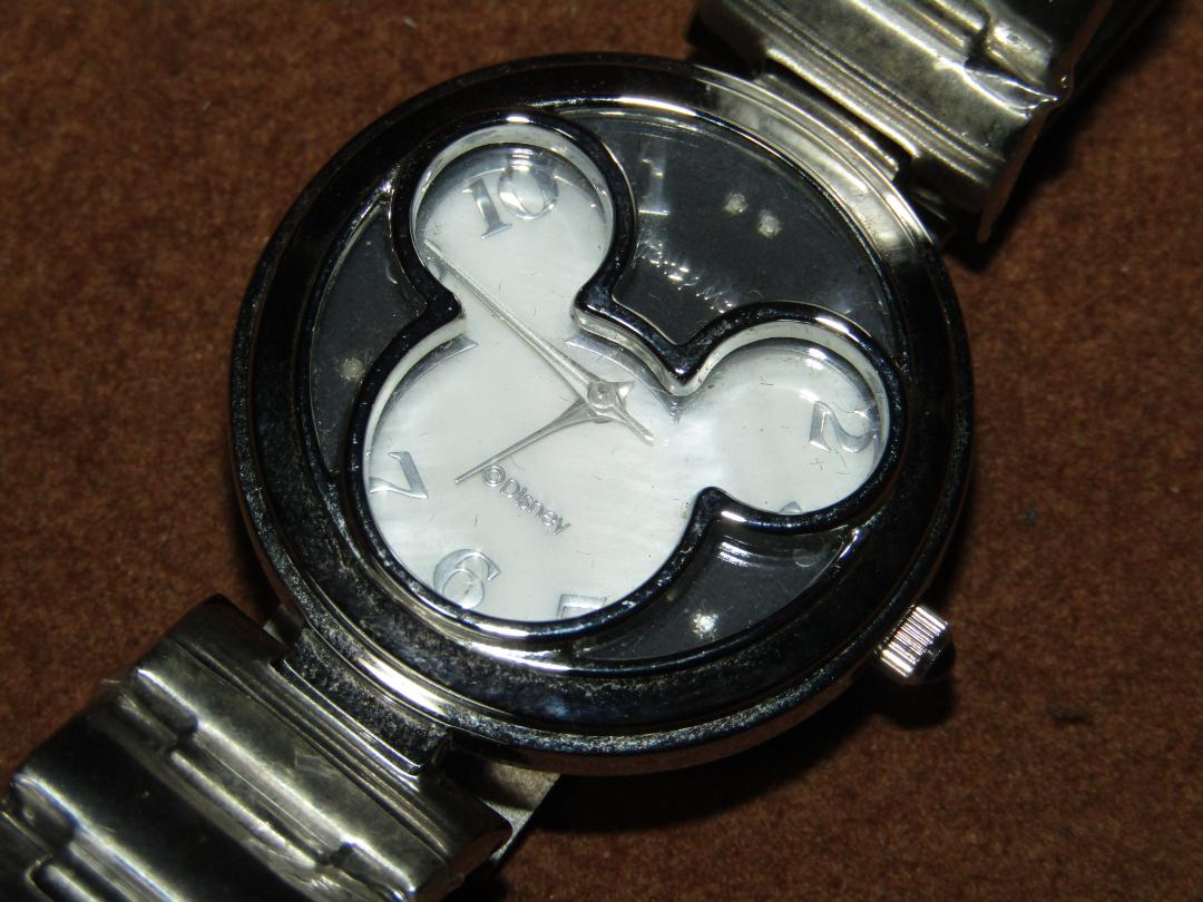 Digital Quartz Men
