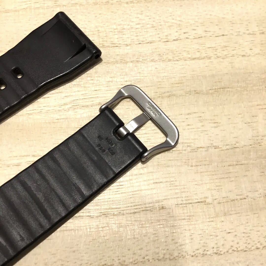 Casio A175 Analog Quartz Men ラバーベルト 24ミリ