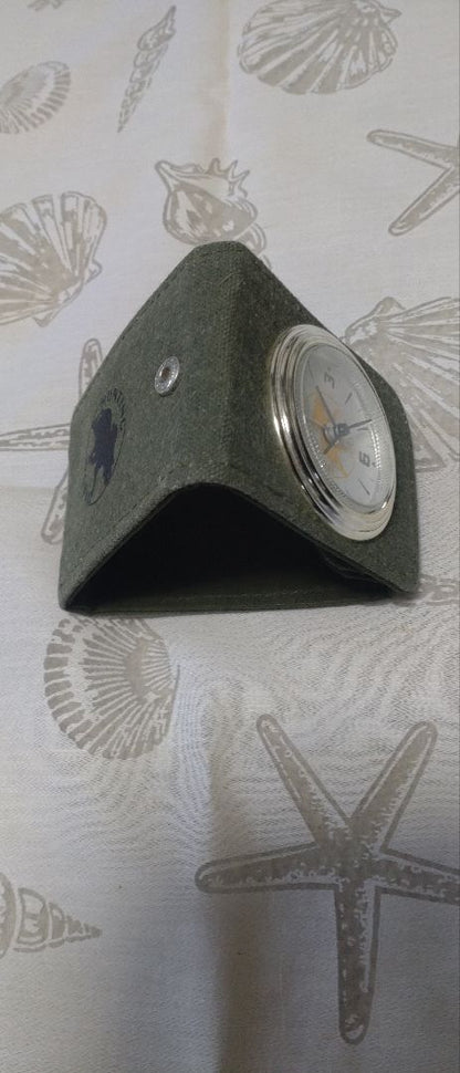 Hunting World Analog Quartz Men