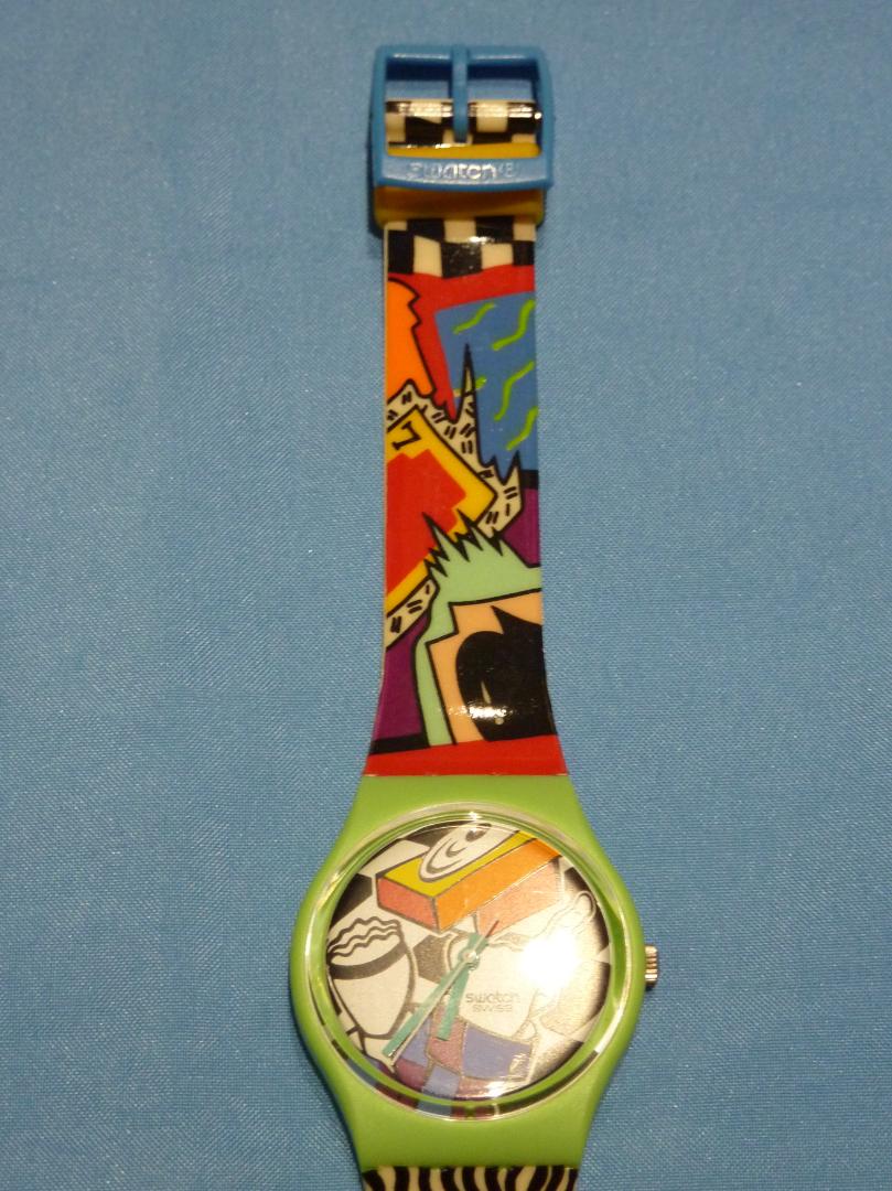 Swatch GG134 Analog Quartz Women