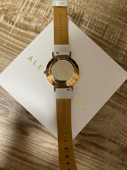 Alette Blanc Analog Quartz Women