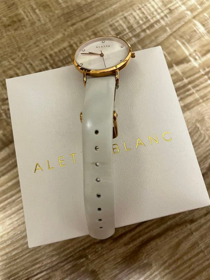 Alette Blanc Analog Quartz Women