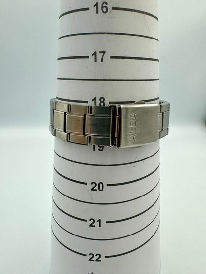 Seiko Alba V158-0AL0 Analog Quartz Men Solar