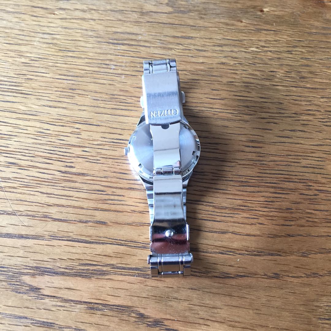 Citizen Analog Quartz Men