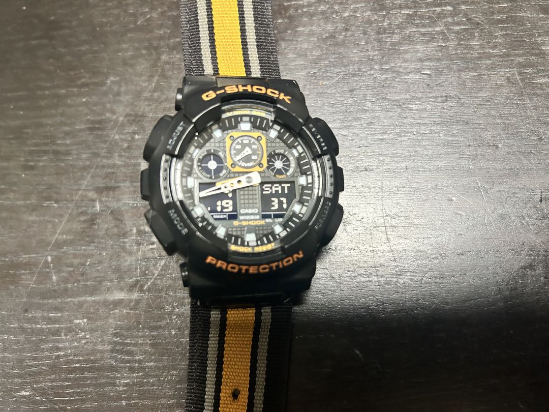 G-shock GA GA-100MC-1A4 Digital-Analog Quartz Men -100Mc-1A4