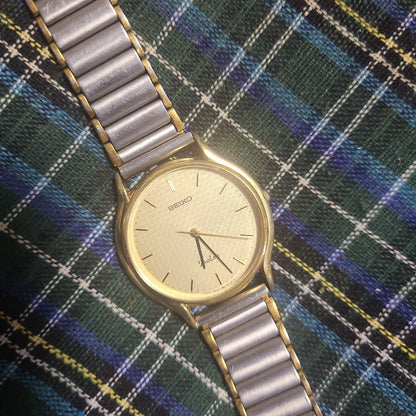 Seiko Dolce 8N41 Analog Quartz Women