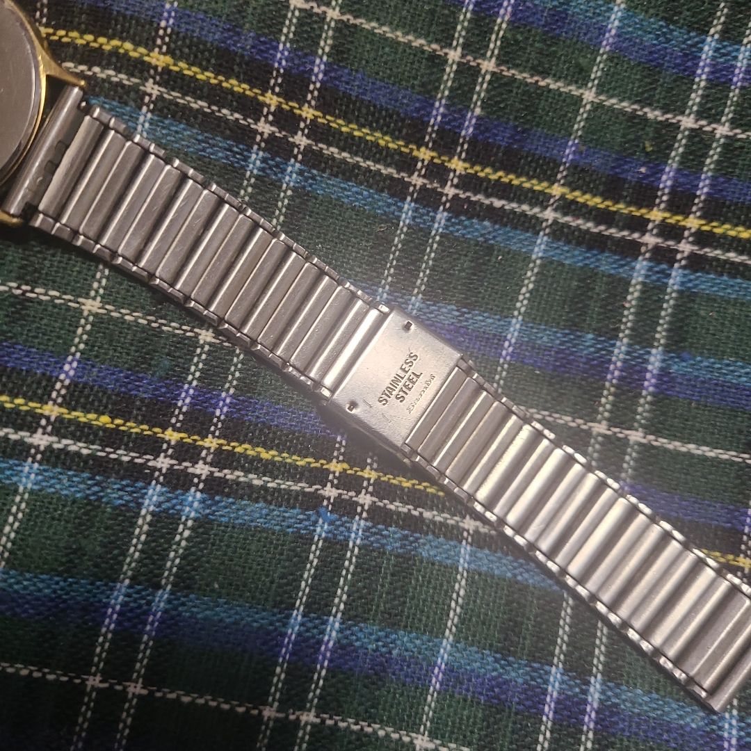 Seiko Dolce 8N41 Analog Quartz Women