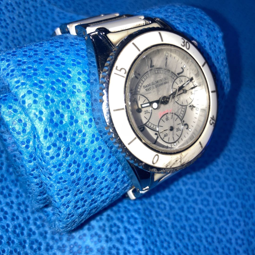 Seiko Analog Quartz Men Daniel Muller White Chronograph Diver's Running Unisex Good Condition
