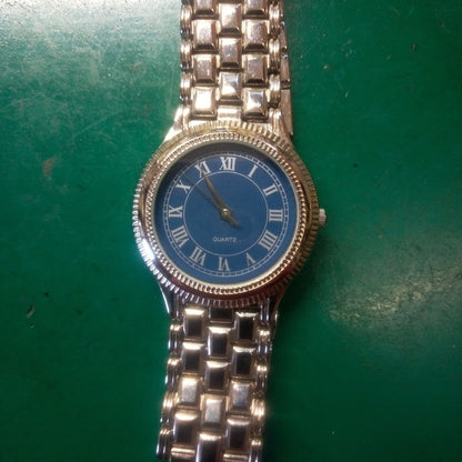 Seiko Current Analog Quartz Men Blue Dial Roman Numerals Watch
