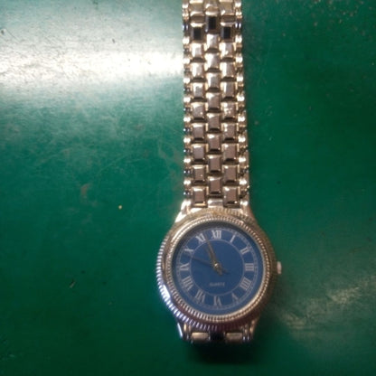 Seiko Current Analog Quartz Men Blue Dial Roman Numerals Watch
