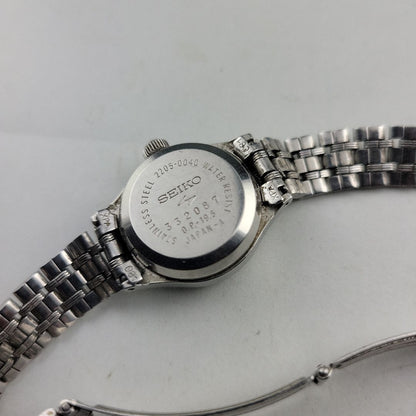 Seiko 2205-0040 Analog Mechanical (Automatic) Women