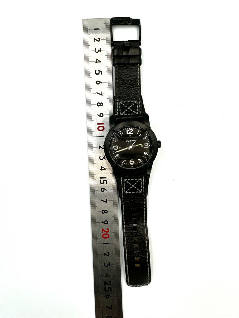 Fossil Analog Quartz Men Watch Leather Strap