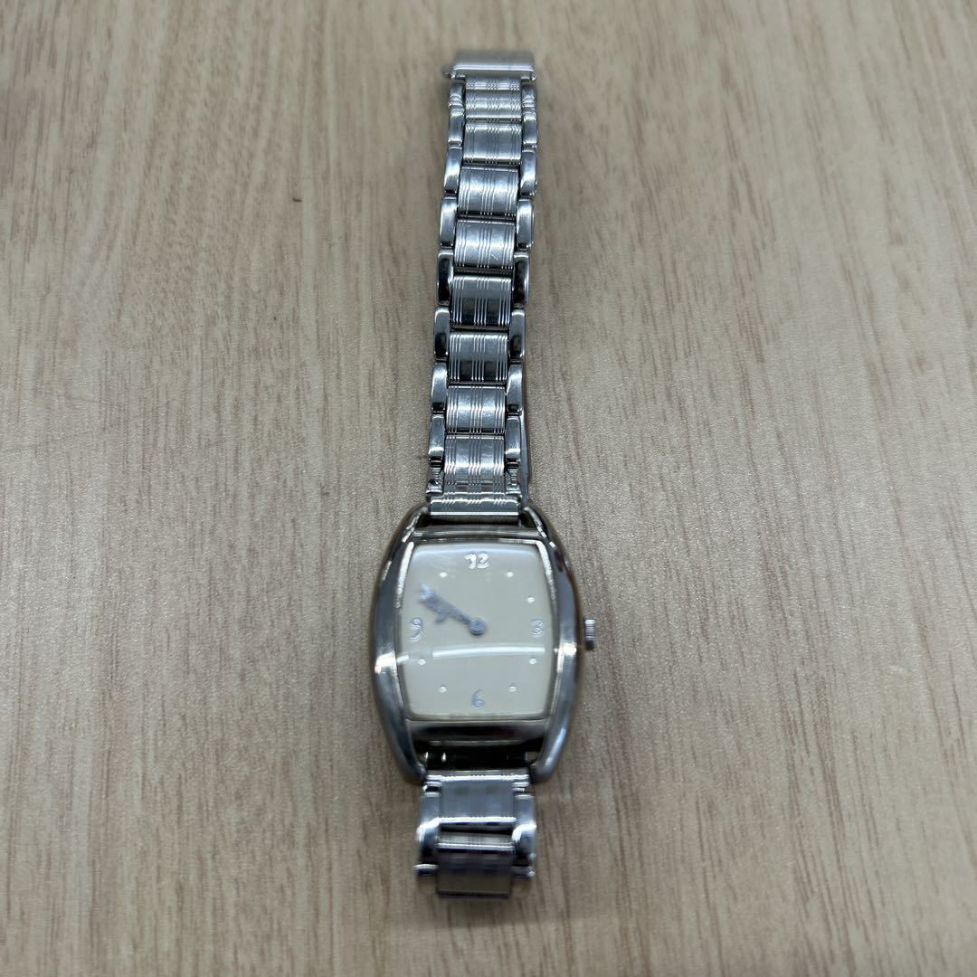 Agnes B. Analog Quartz Women