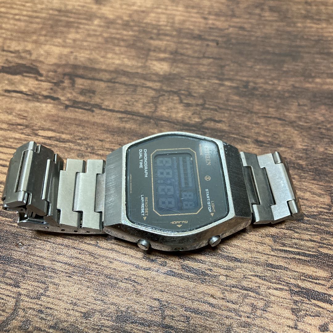 Citizen Chronograph Dual Time 41-2091 Digital Quartz (Battery) Men Vintage - For Parts/Repair