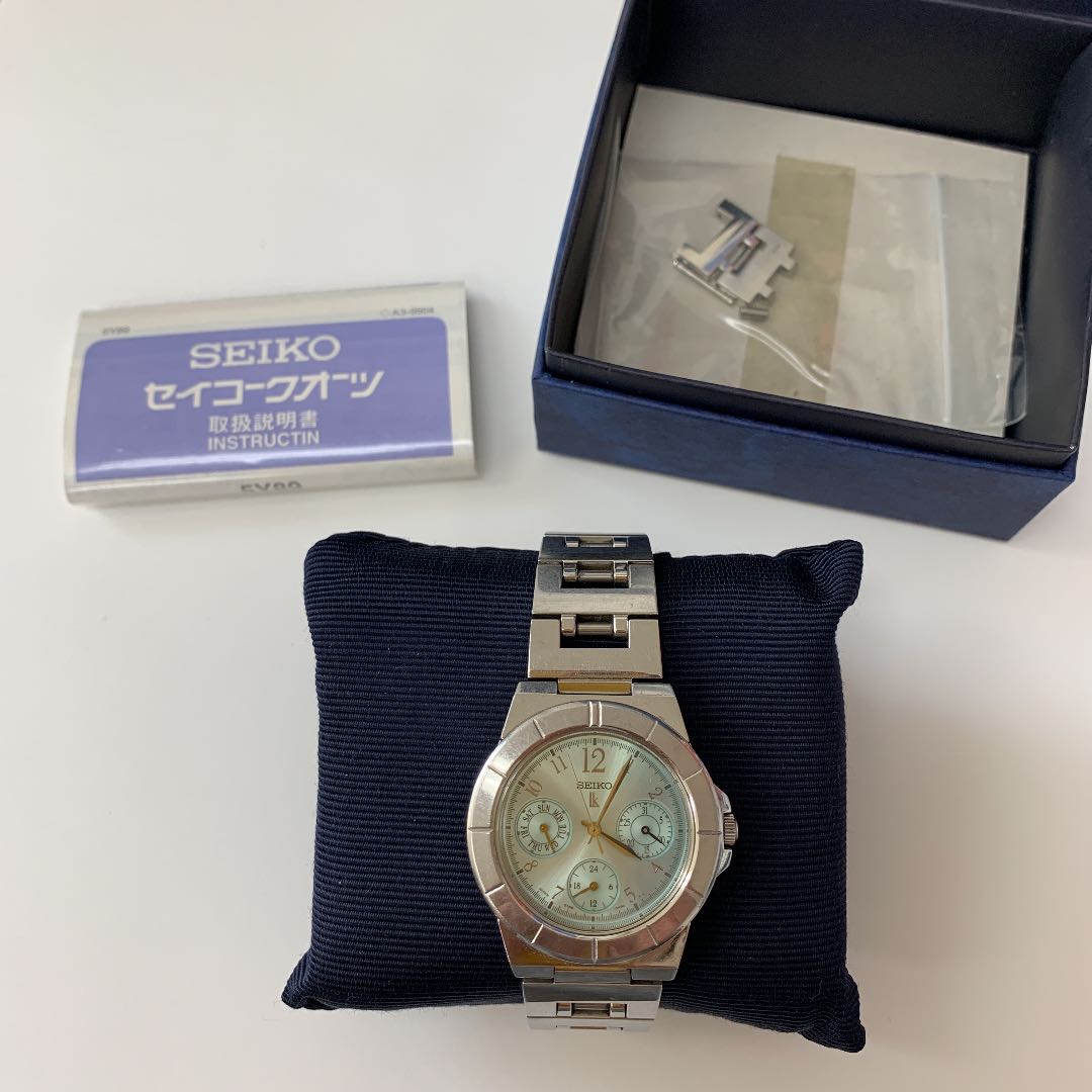 Seiko lk/lukia Analog Quartz Women