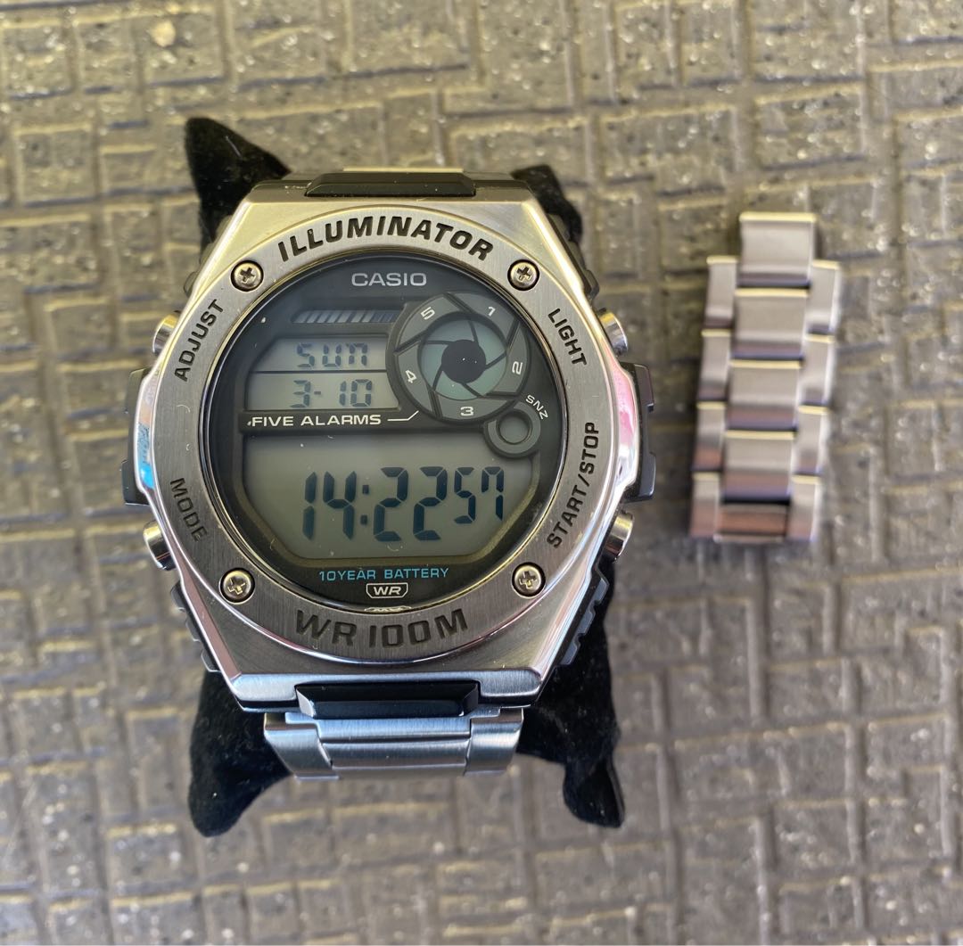 Casio Cheap-Casio MWD-100HD-1AV Digital Quartz Men