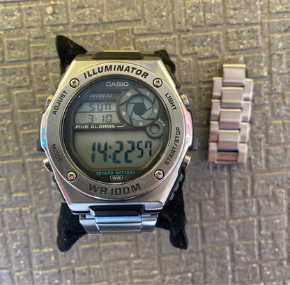 Casio Cheap-Casio MWD-100HD-1AV Digital Quartz Men