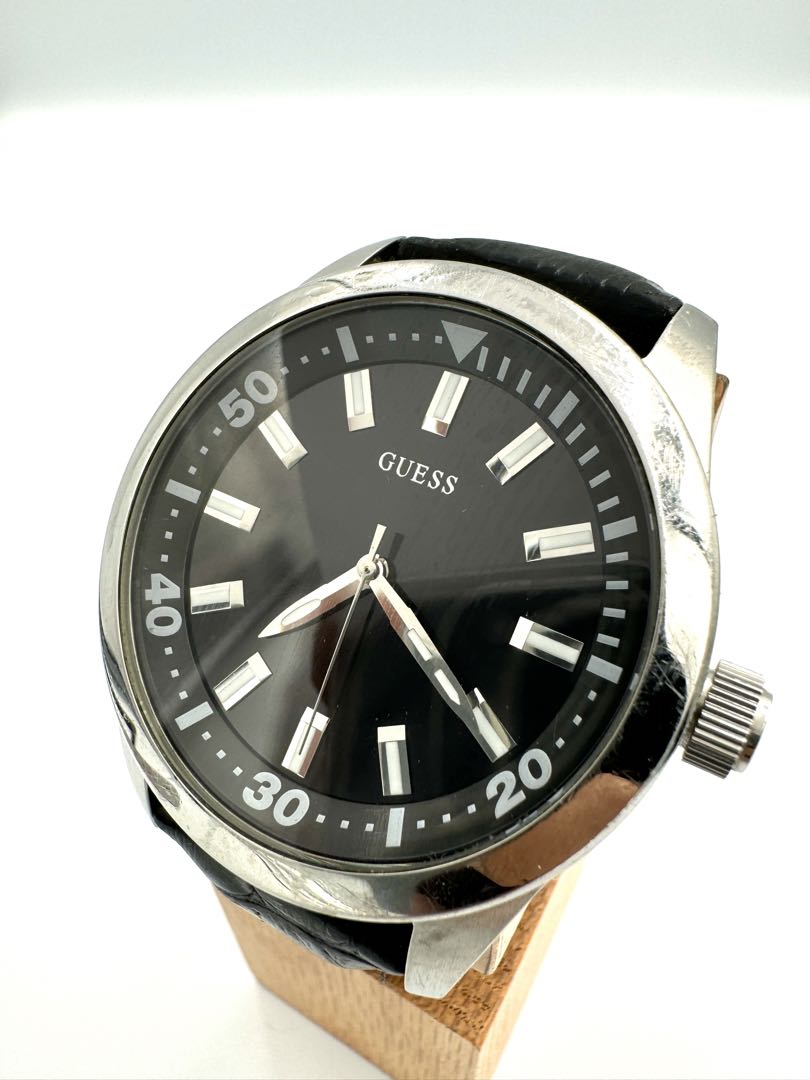 Guess Analog Quartz Men Watch
