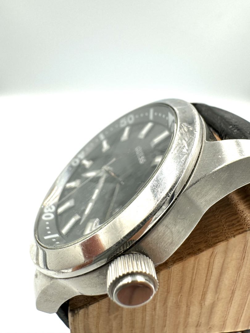 Guess Analog Quartz Men Watch