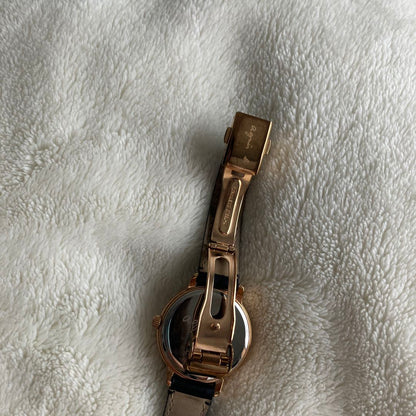 Agnes B Analog Quartz Women