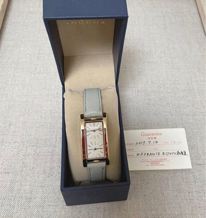 Induna Analog Quartz Women