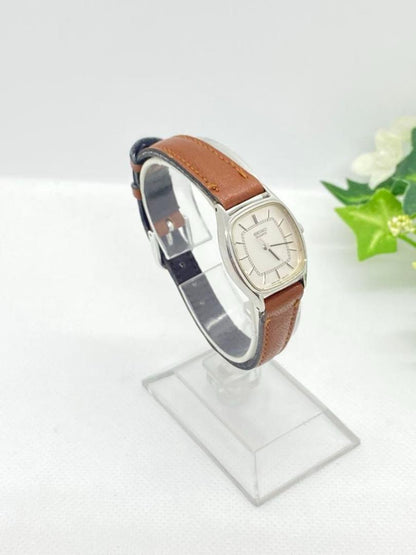 Seiko dolce Analog Quartz Women Running 70s Vintage Suwa Seikosha Square 3421-5120