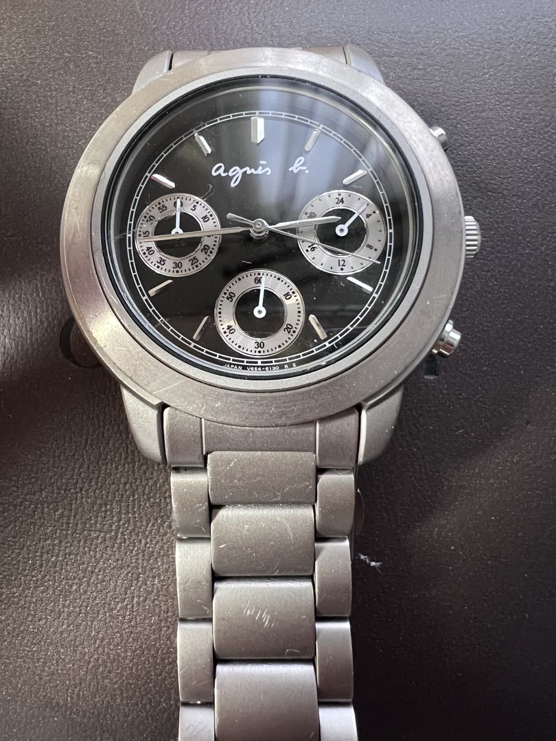 Agnes B. Analog Mechanical (Manual) Men