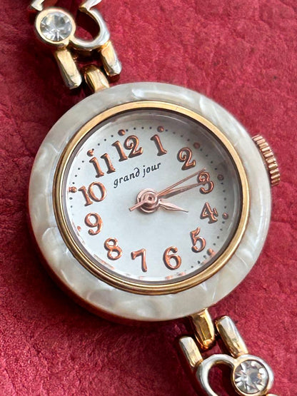Grand Jour Analog Quartz Women グランドジュール チェンジベゼルアナログwatch 未使用品battery Replaced