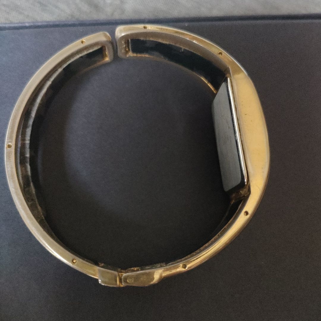 Liebe Analog Quartz Women