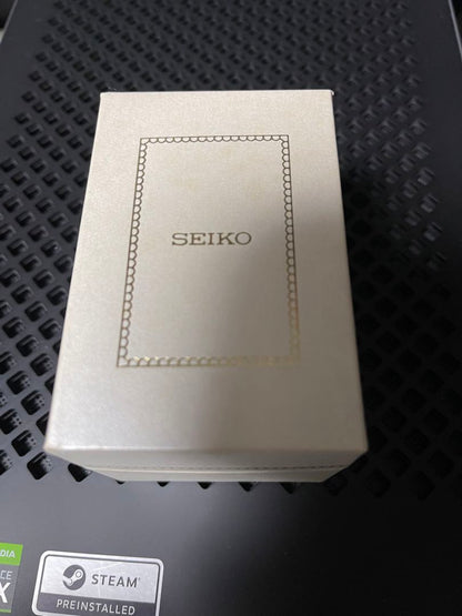 Seiko Analog Quartz Women