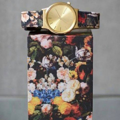KOMONO Analog Mechanical (Manual) Women