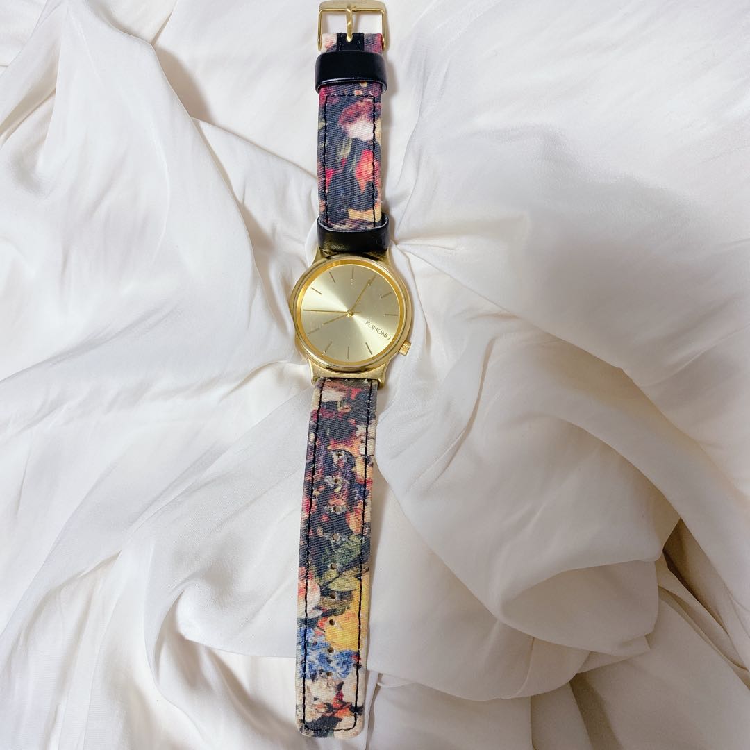 KOMONO Analog Mechanical (Manual) Women