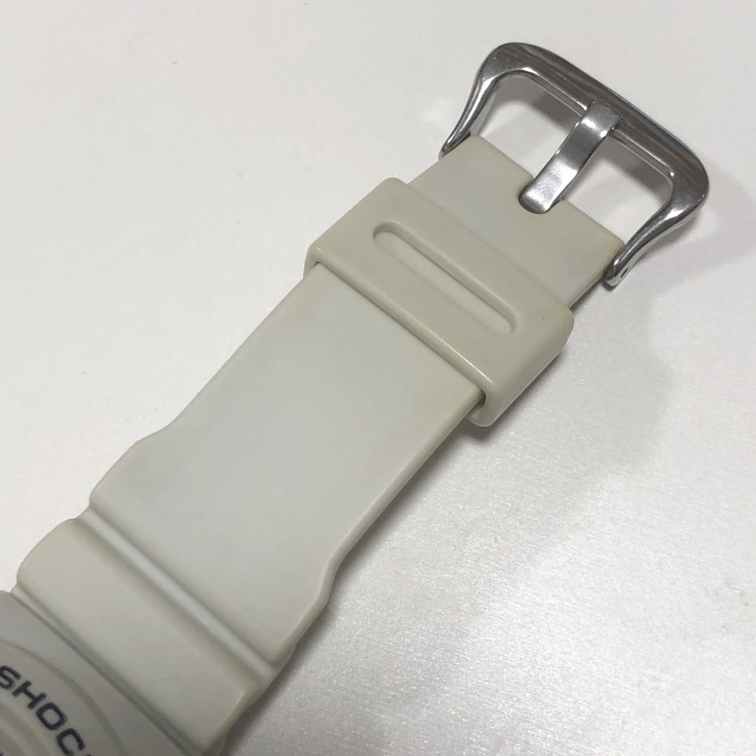 G-Shock charm DW-9000VT-8JR Digital Quartz Men