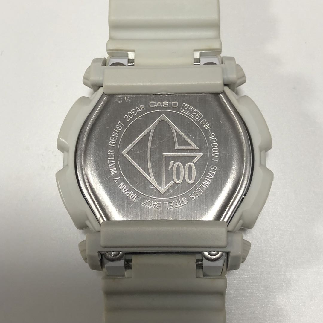 G-Shock charm DW-9000VT-8JR Digital Quartz Men