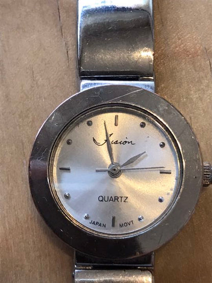 Fusion Analog Quartz Women