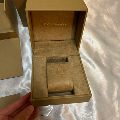 BURBERRY Women Watch Empty Box With Extra Bracelet Links