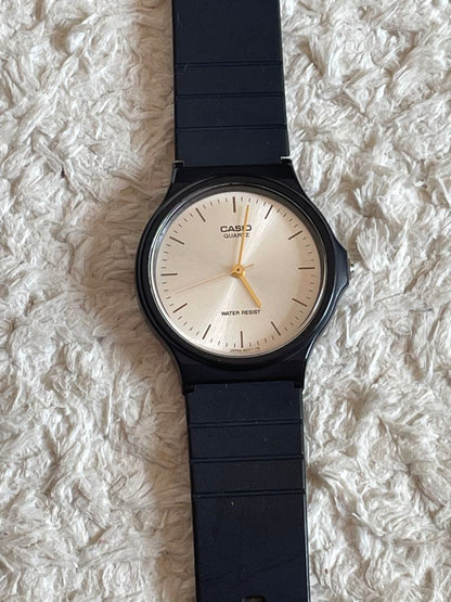 Casio Cheap-Casio MQ-24 Analog Quartz Women